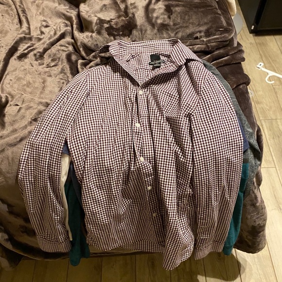 Clothes for sell. Don’t fit anymore - Picture 2 of 12